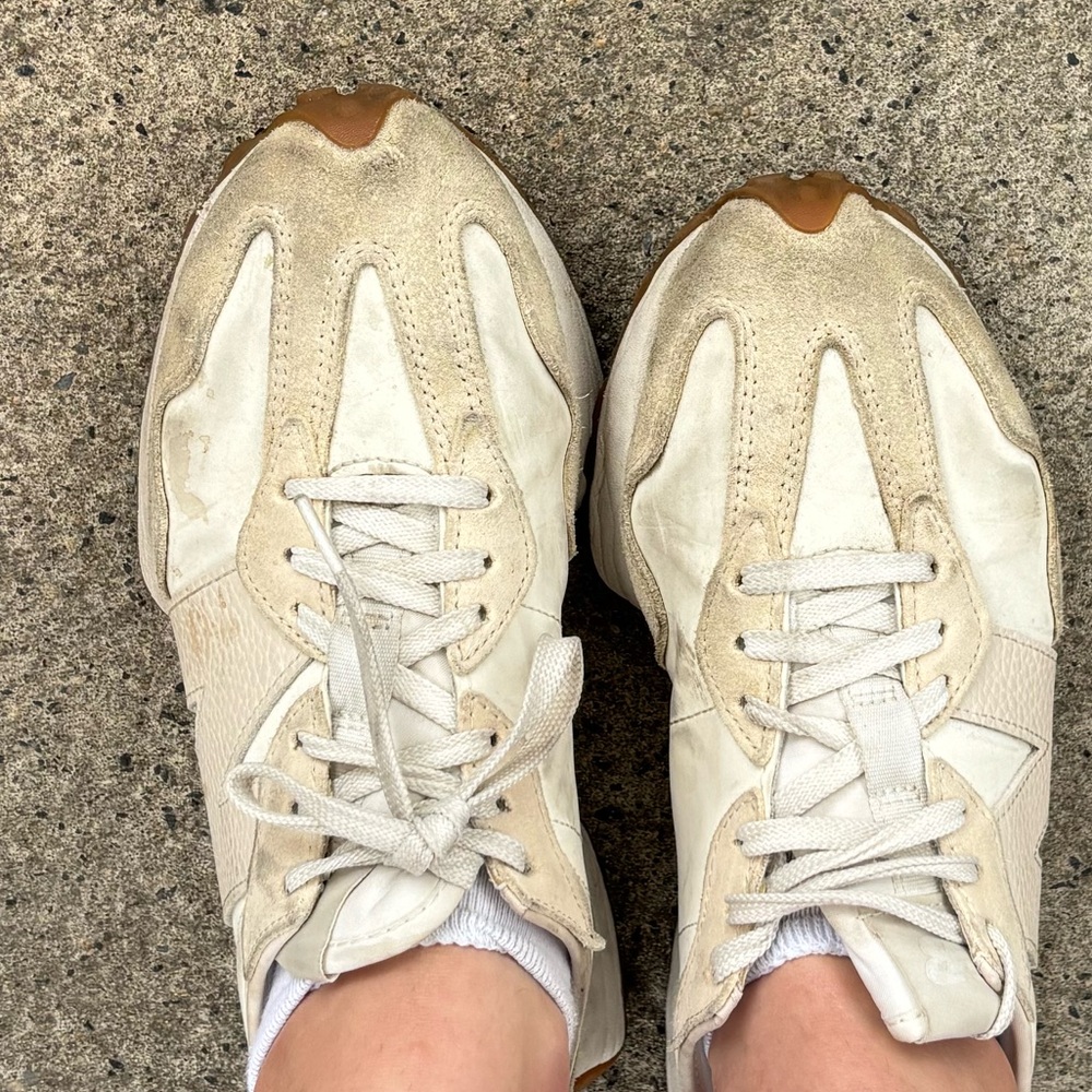 New balance 327 Beige Women's Casual Sneakers